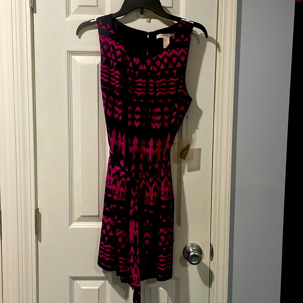 M forever 21 contemporary dress in fuchsia and navy blue